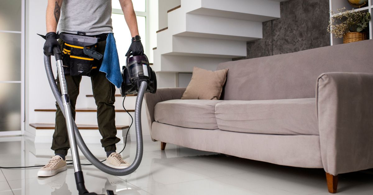 commercial carpet cleaner